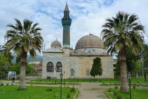 المسجد الاخضر